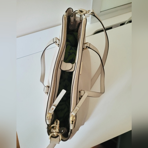 Kate Spade Saffiano Leather Large Satchel Bag. - Picture 9 of 11